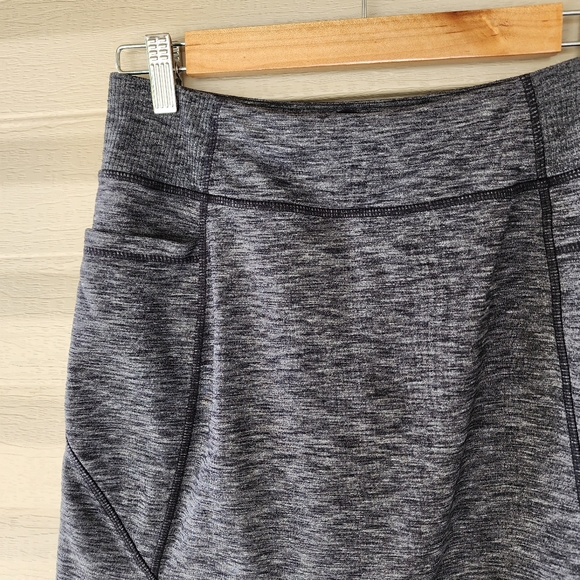 Athleta Excursion heathered skort - Picture 3 of 9